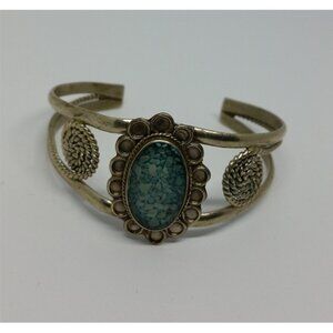 Vintage Artisan Alpaca Silver Mexico Bracelet Flower Shape with Stone Chips